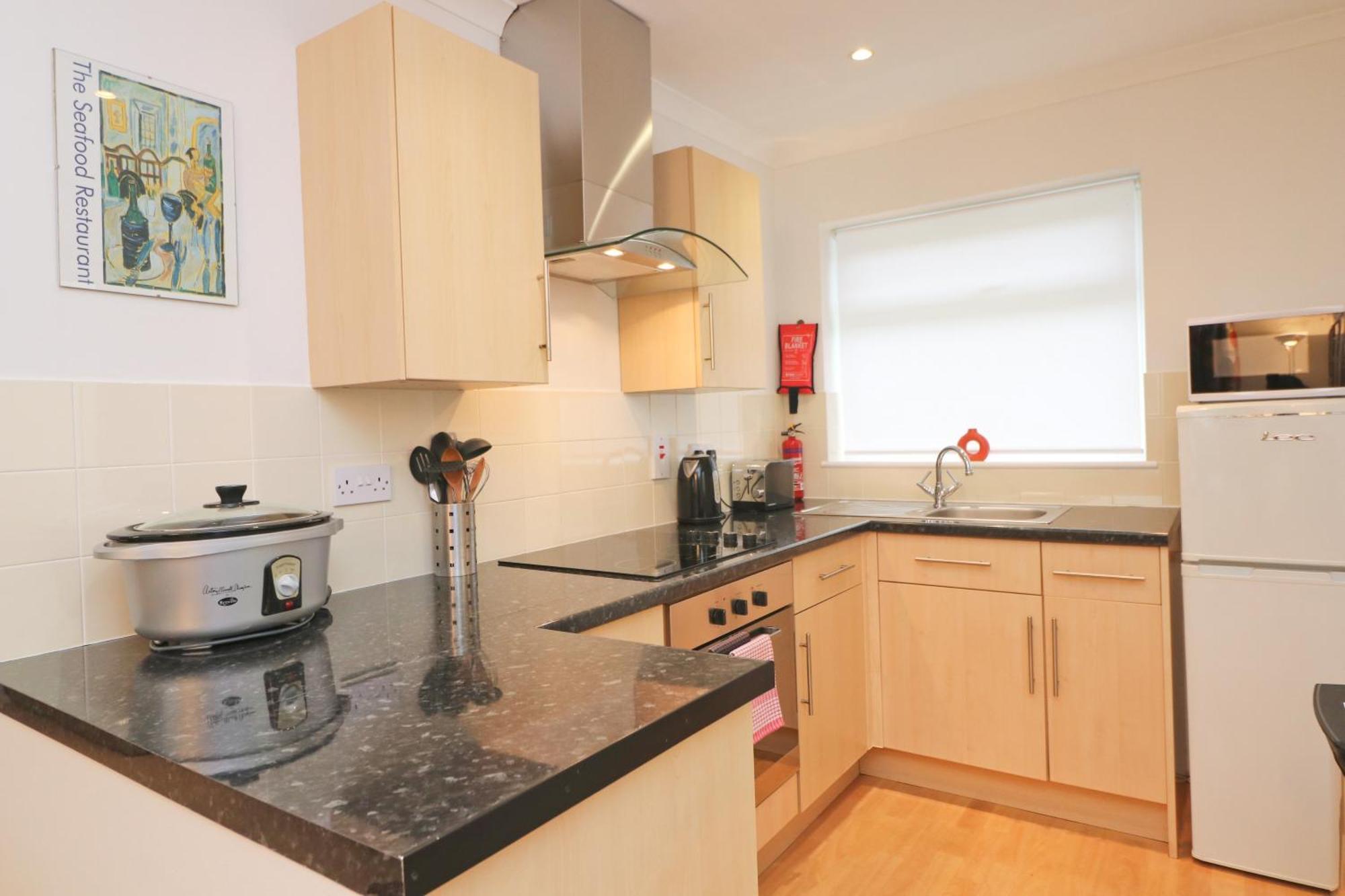 7 Bays For 7 Days! Spacious Bungalow Near 7 Beaches St Merryn Exterior foto